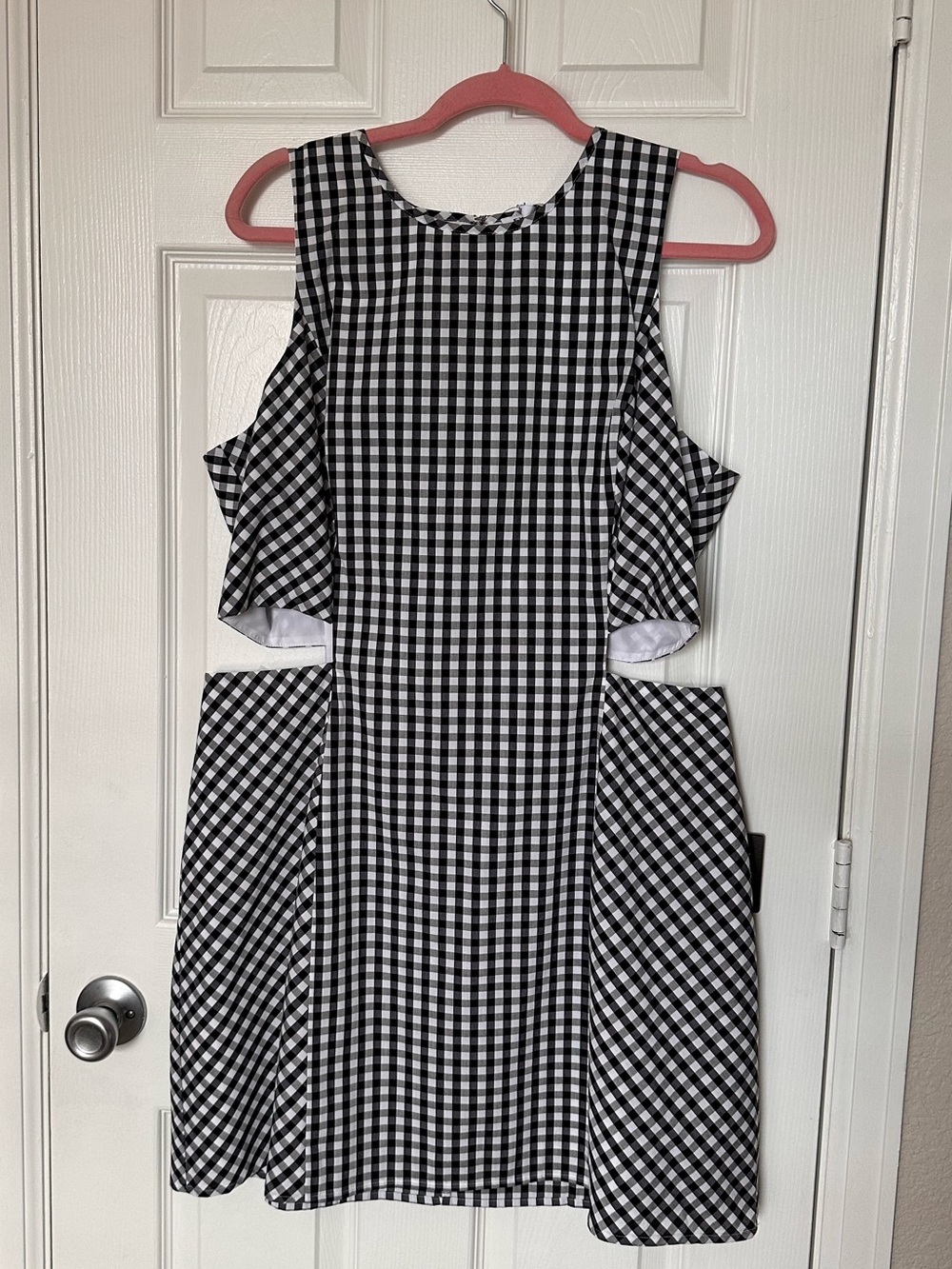 Black & White Gingham Cutout Women's Dress